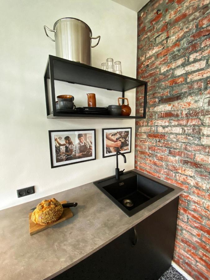 Broncks Apartment 2 - Modern 2-Bedroom In The Heart Of Torshavn Exterior photo