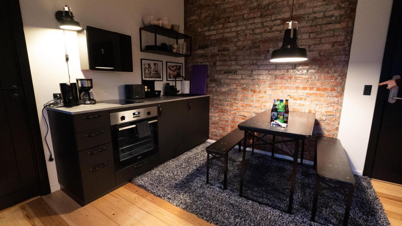 Broncks Apartment 2 - Modern 2-Bedroom In The Heart Of Torshavn Exterior photo